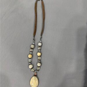 Elegant Beaded Necklace with Pendant